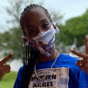 Meet your Posher, Jonika